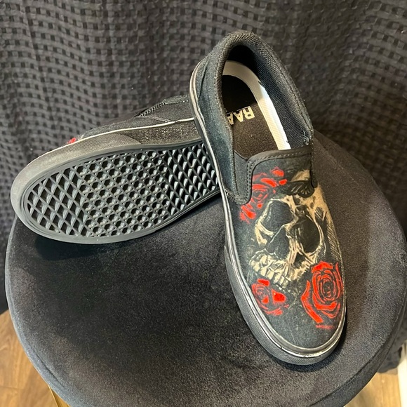 RAAD women’s slip on shoes - Picture 3 of 7